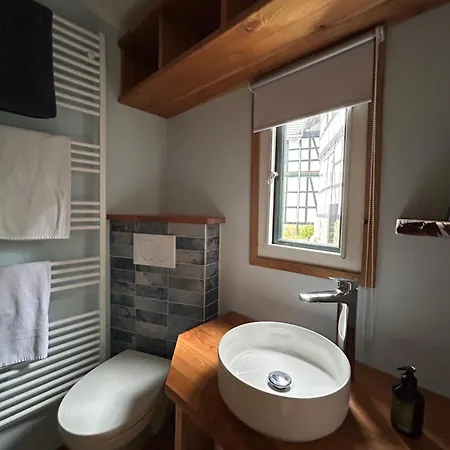 Zirkuswagen Im Gutshof Ferienhaus